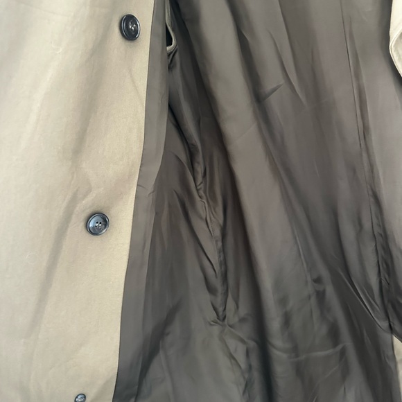 Toteme Brown Double-Breasted Trench Coat - Picture 9 of 9